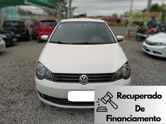 VOLKSWAGEN POLO SEDAN 1.6 MI 8V FLEX 4P MANUAL